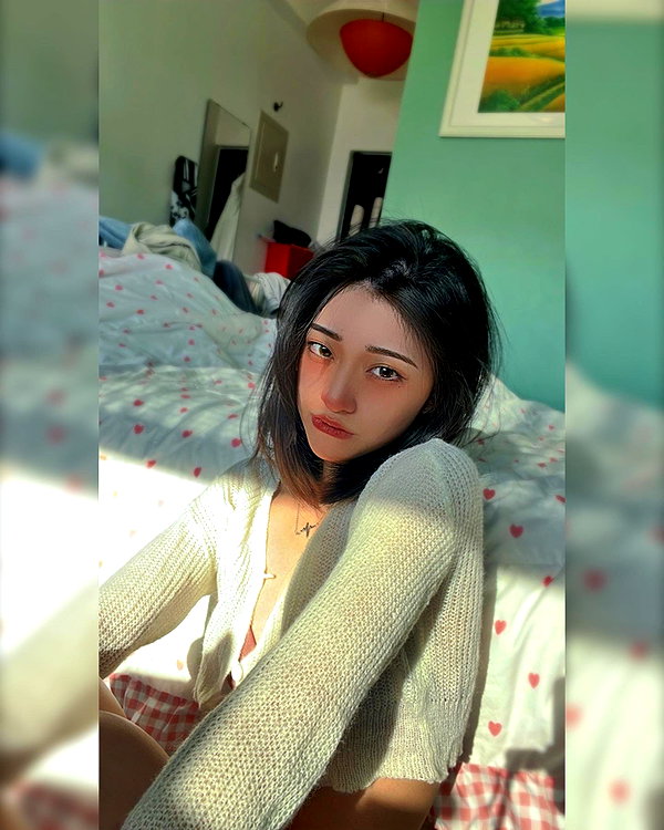 ge.more_x instagram image archive image
