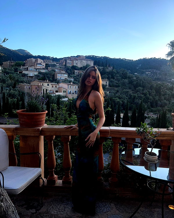 luciaaferrato instagram image archive image