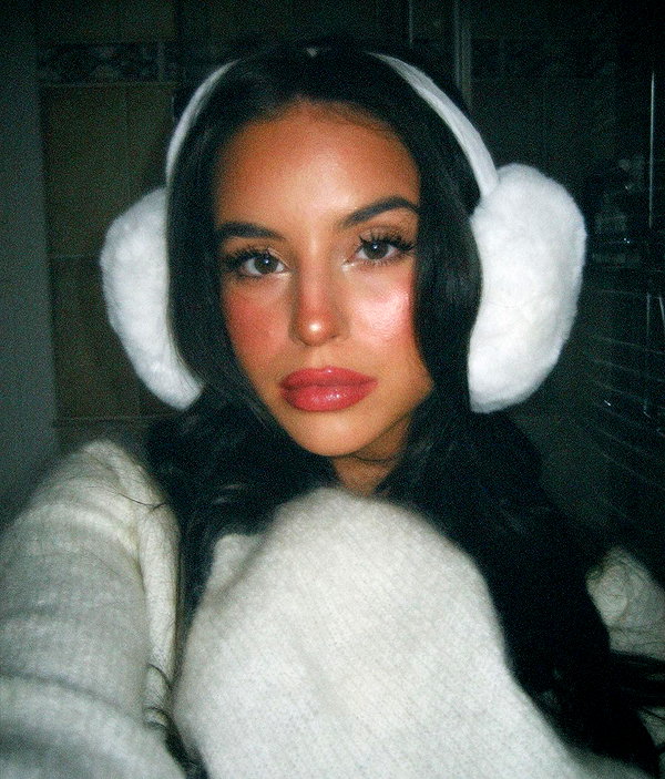 zoeliss instagram image archive image