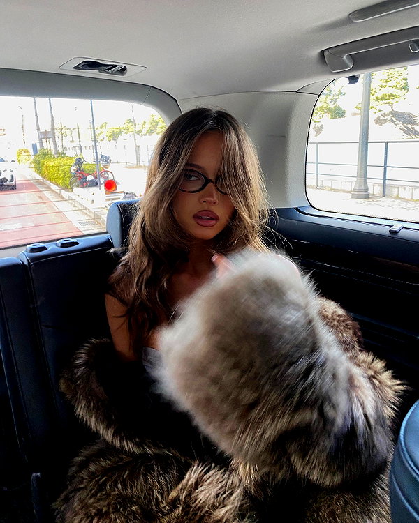 isabellemathersx instagram image archive image