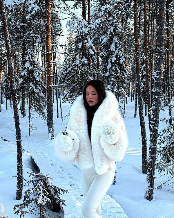 zoeliss instagram image archive image