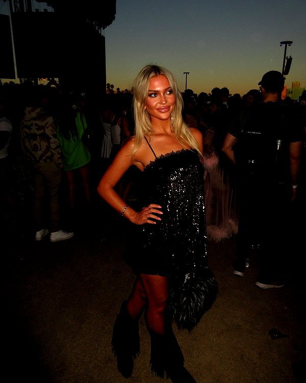 lizrrossi instagram image archive image