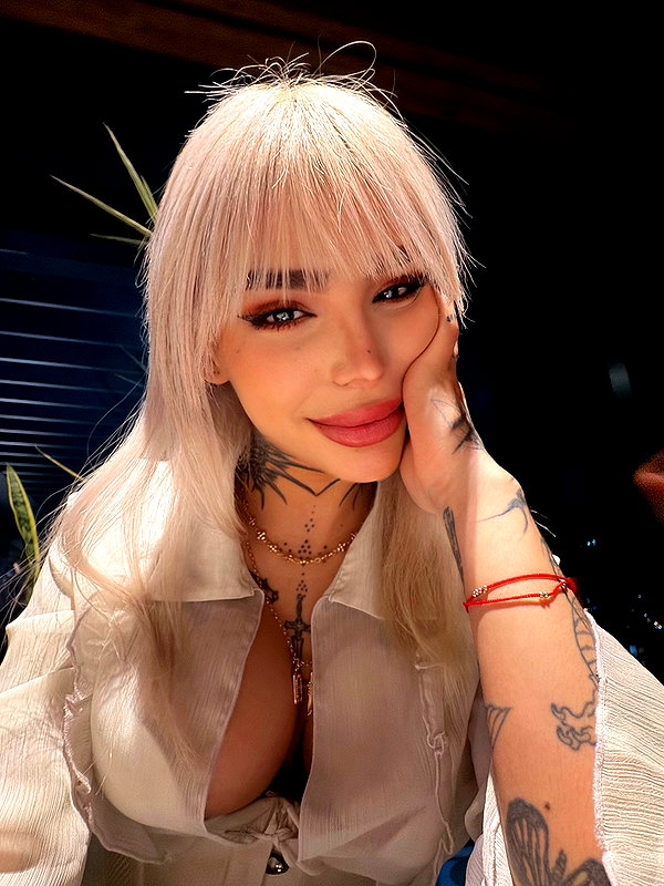 barbie_vampi instagram image archive image