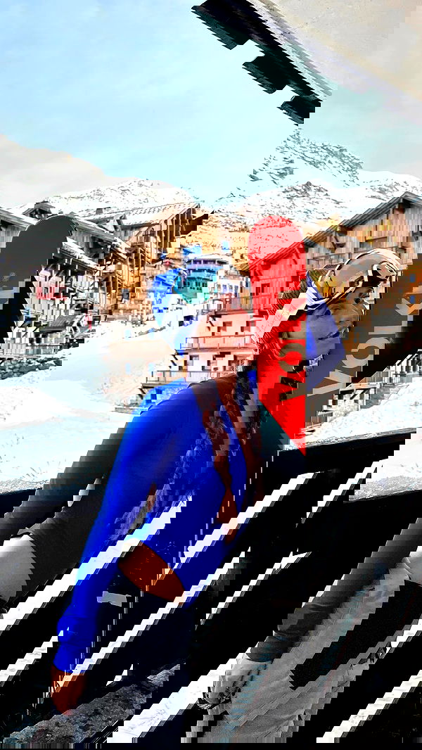 rebeccaschez rebeccaschez archive image