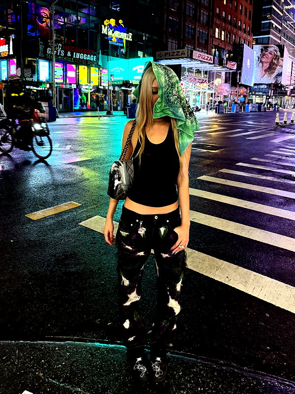 Archived image from @fyejax on Instagram