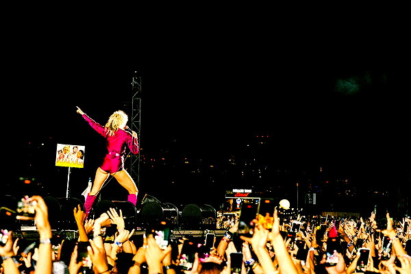mileycyrus instagram image archive image