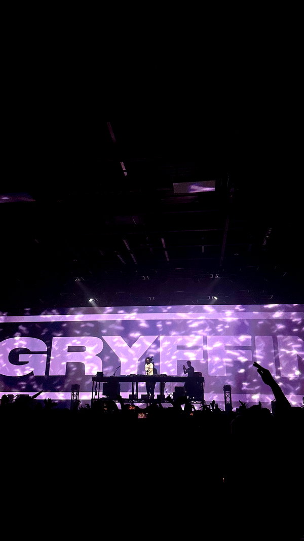 Archived image from @lizzieekim on Instagram