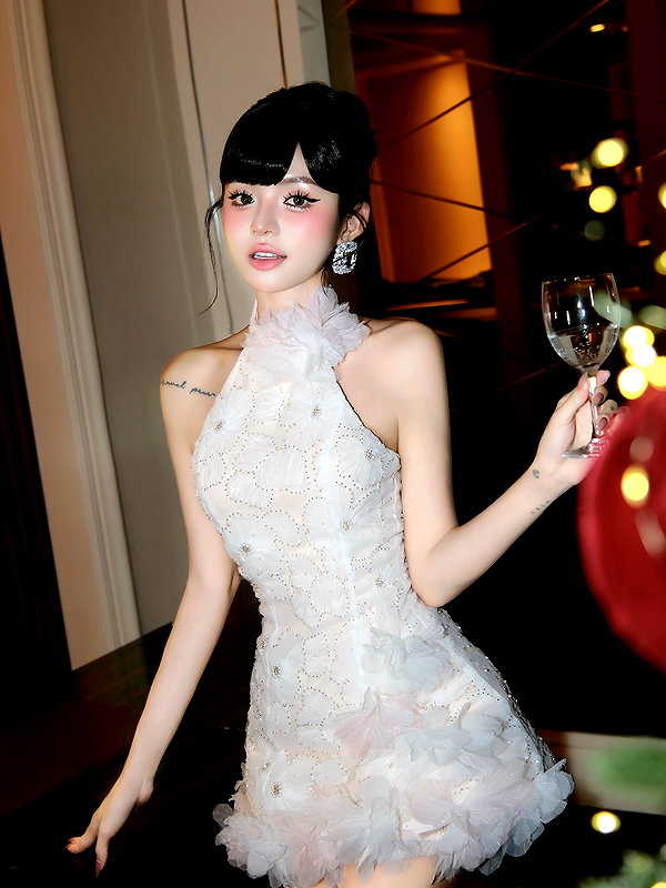 lyhythuedoxinh instagram image archive image