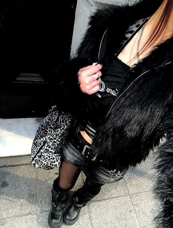 is2tian instagram image archive image