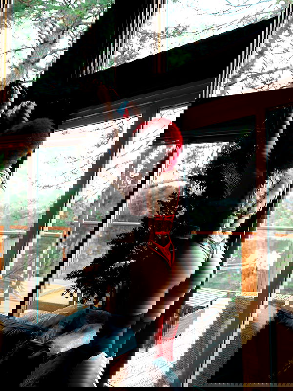 alexandramarianna alexandramarianna archive image