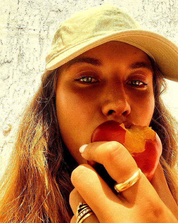 pia__kim instagram image archive image
