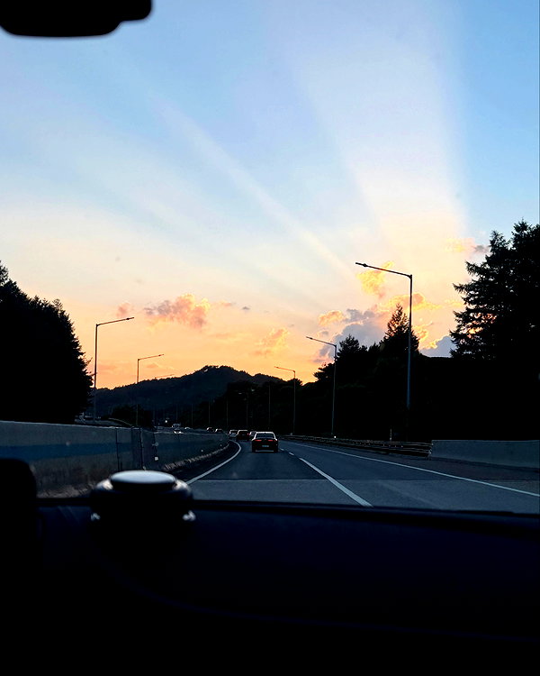 _suxung instagram image archive image
