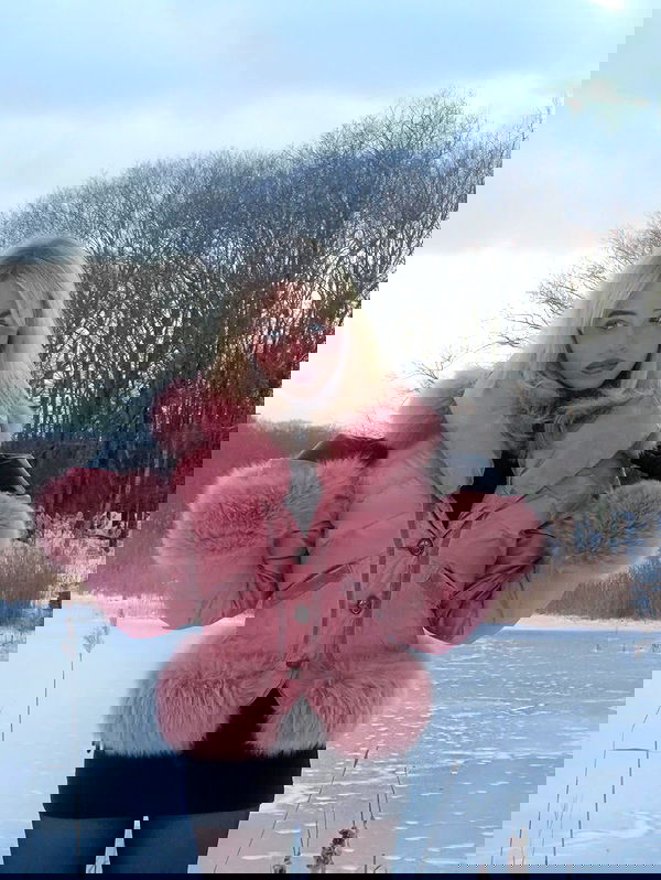 sabrinacarpenter sabrinacarpenter archive image