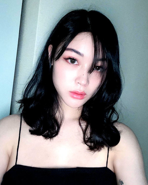 emily.ghoul instagram image archive image