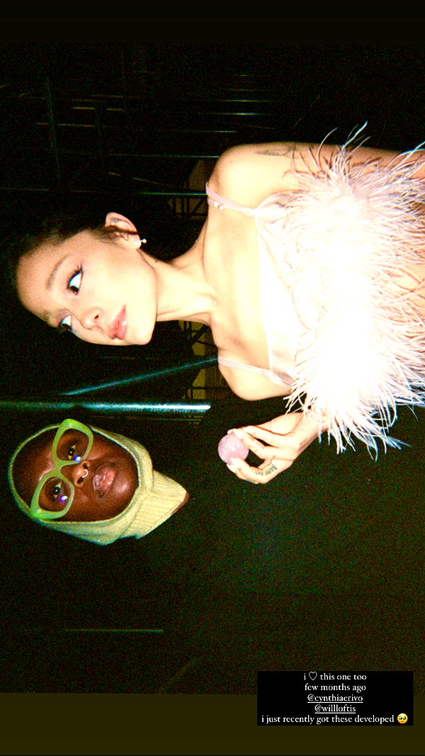 arianagrande instagram image archive image