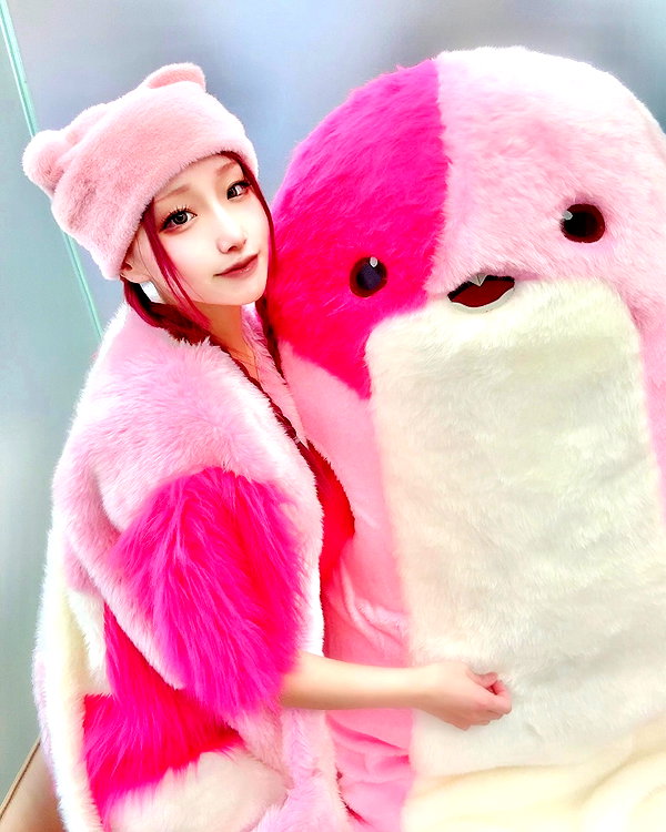 nanasemeron instagram image archive image