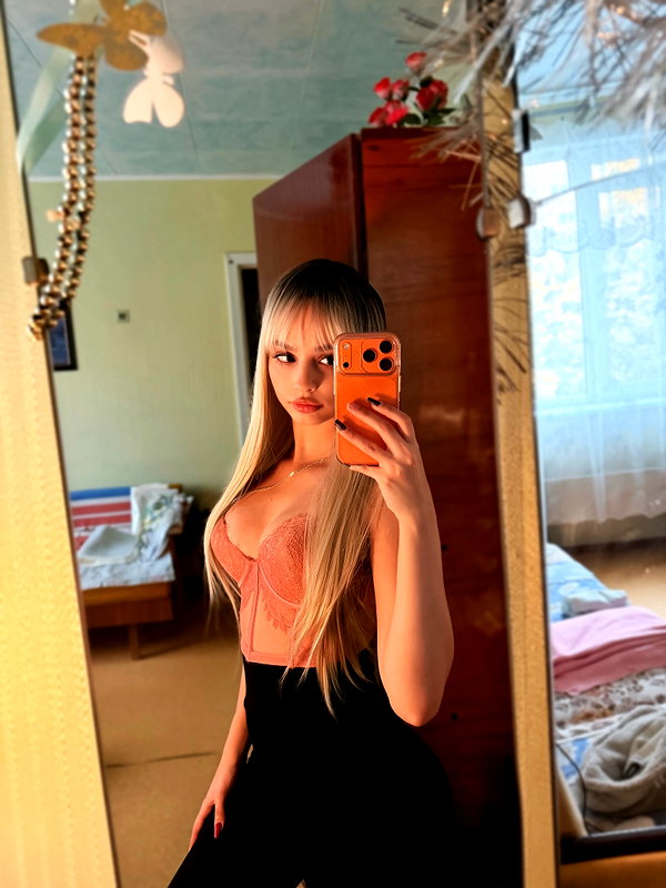 arti_0._.0 instagram image archive image