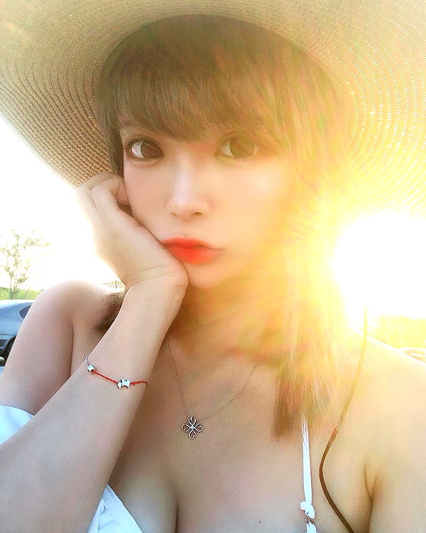 erokochiba instagram image archive image