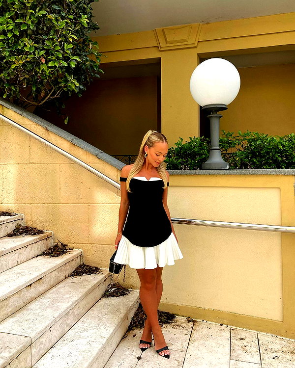 allieauton instagram image archive image