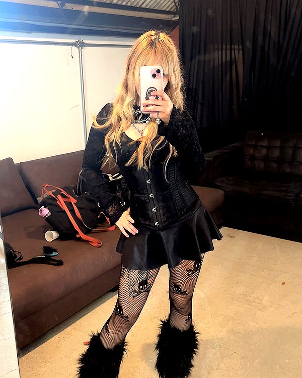 lucychernov instagram image archive image