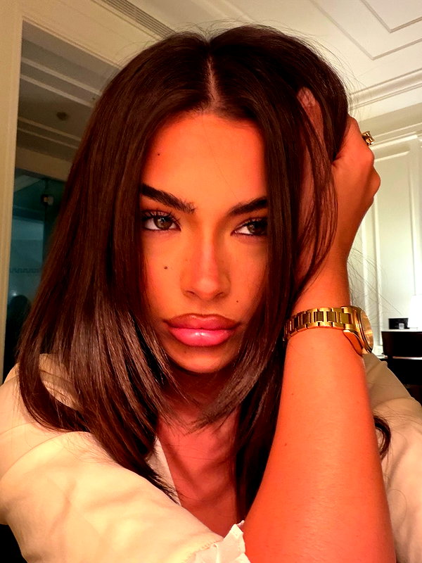 oliviaphillipps instagram image archive image
