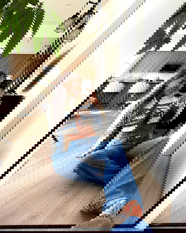 itshayleydavies itshayleydavies archive image