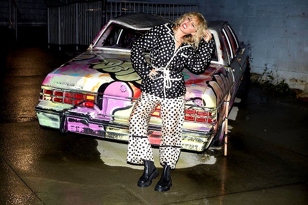 mileycyrus instagram image archive image
