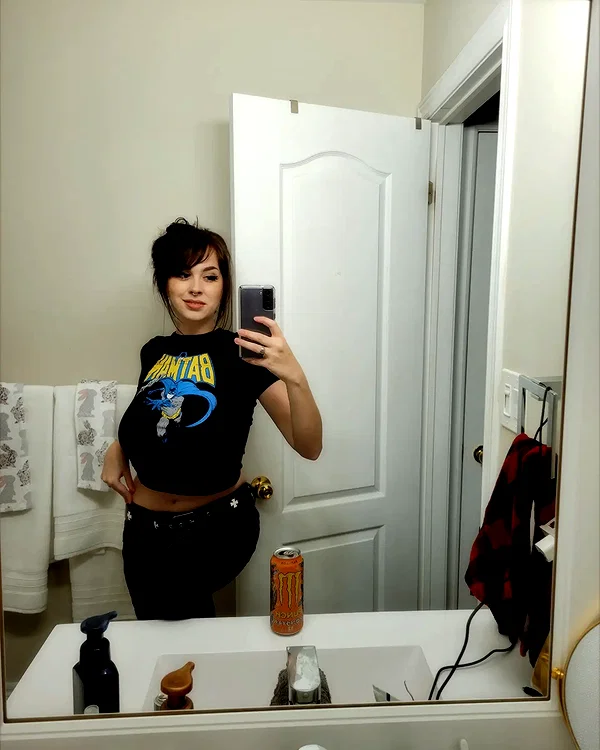 rixiadigivolved instagram image archive image