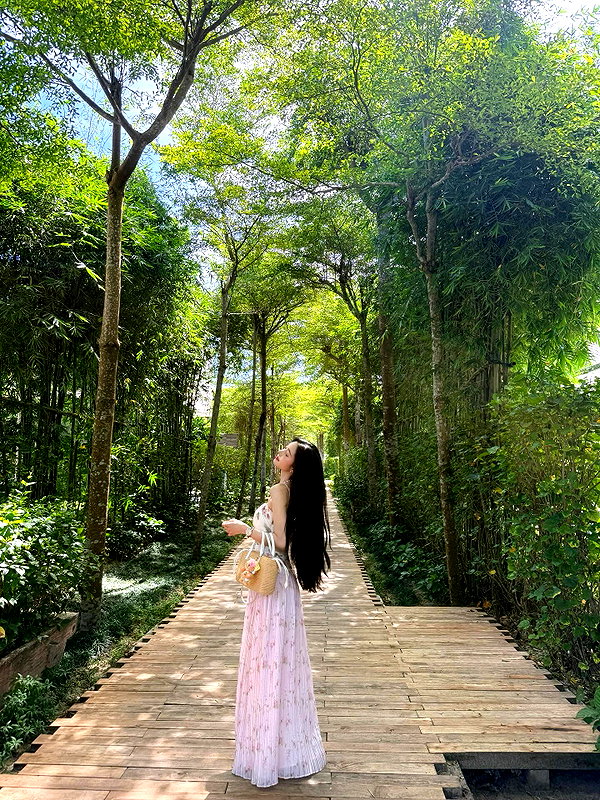 dear.zia instagram image archive image