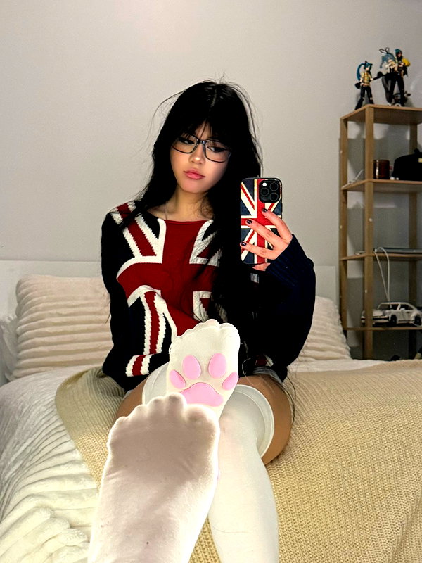 ariyukim instagram image archive image
