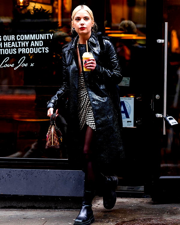 ashleybenson instagram image archive image