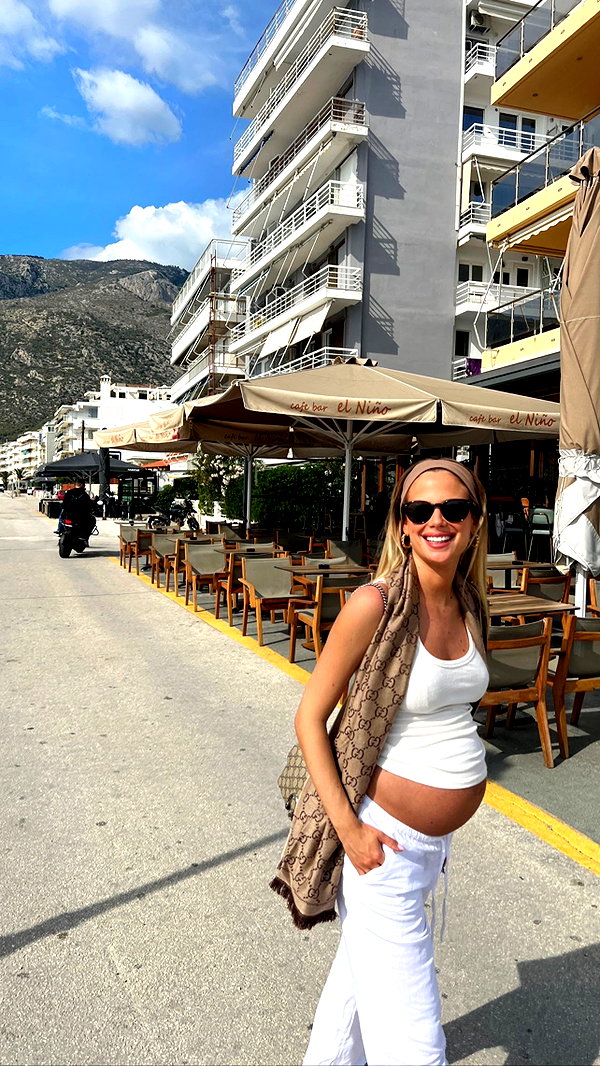 barzomer instagram image archive image