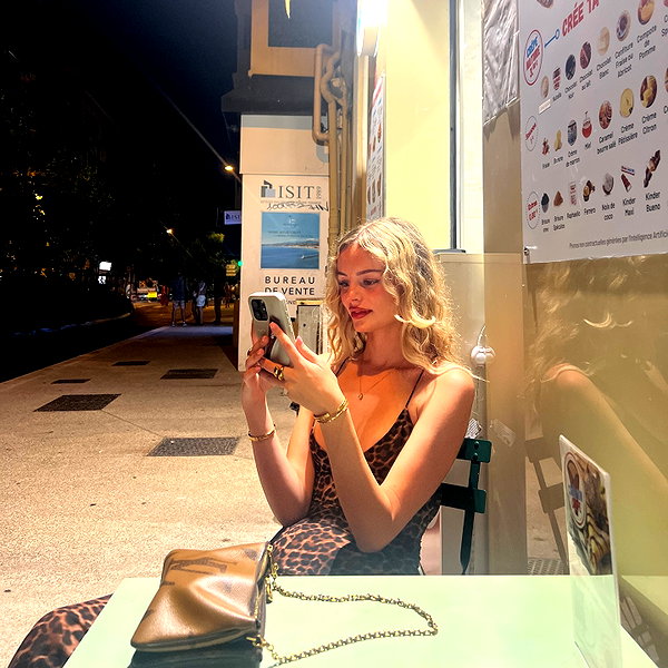 brontesheppeard instagram image archive image