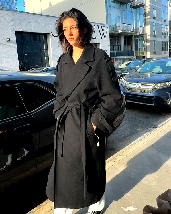 reneeebeller instagram image archive image