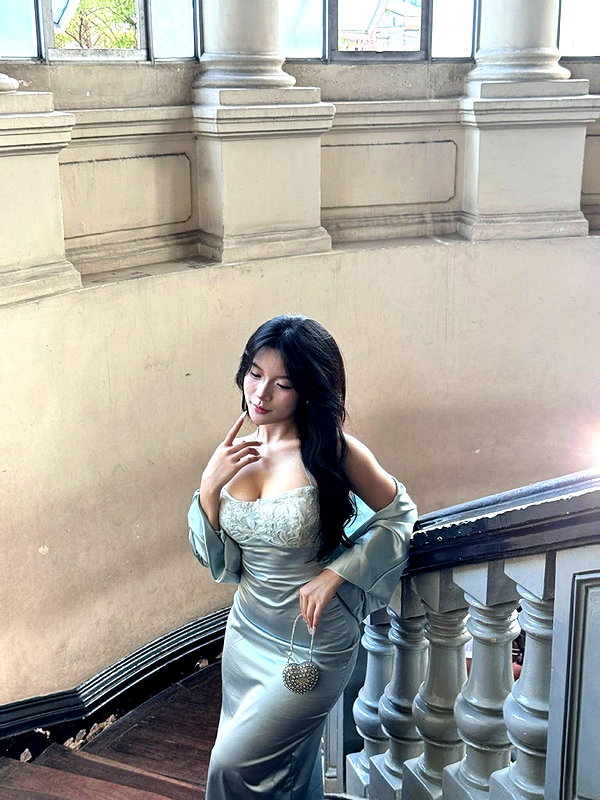 lyhythuedoxinh instagram image archive image