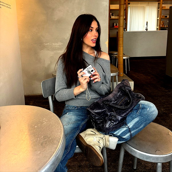 mariagabrielasantos instagram image archive image