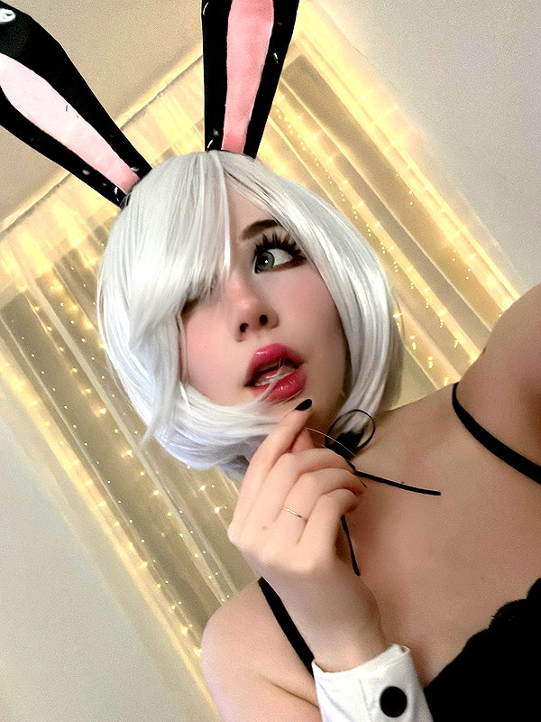 danielle.mercedie instagram image archive image