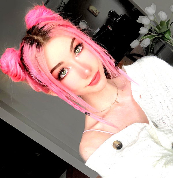 danielle.mercedie instagram image archive image