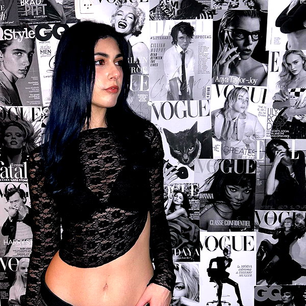 ayash.hila instagram image archive image