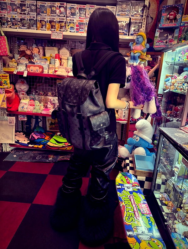 9unxx7 instagram image archive image