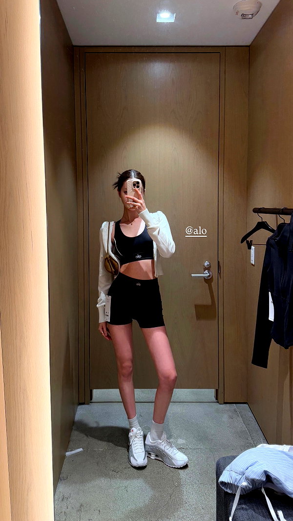 daxbin instagram image archive image