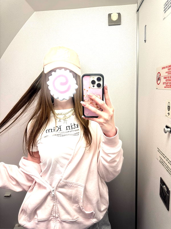 1uvgabi instagram image archive image