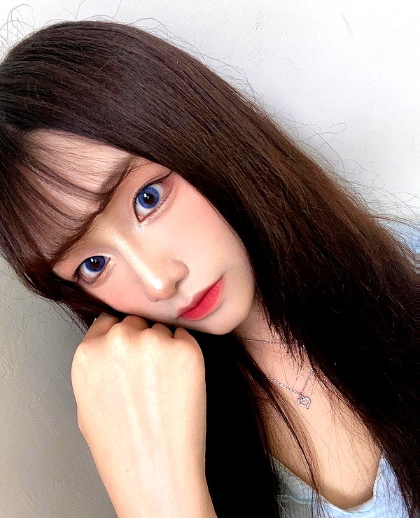 lai_931201 instagram image archive image
