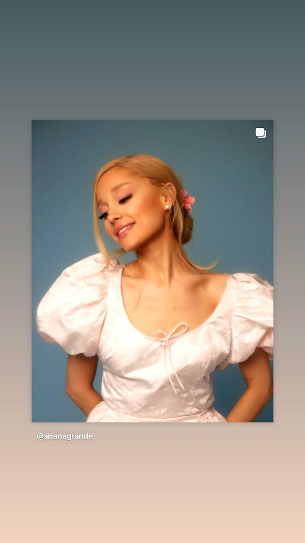 arianagrande instagram image archive image