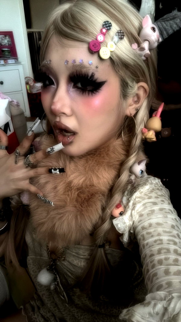 angelwithashotgunxx archive image