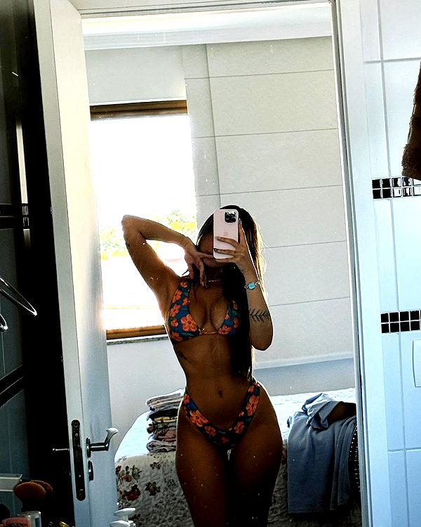 gabimfmoura instagram image archive image