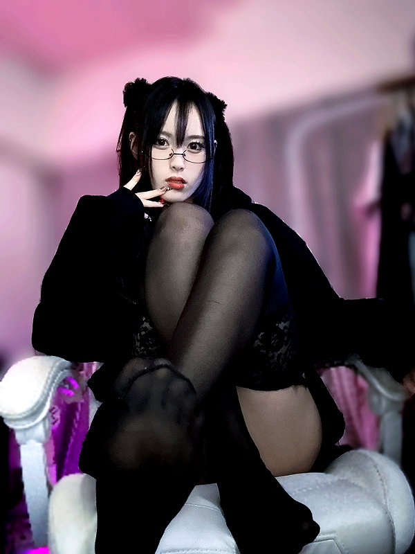 yamikumo_leisa instagram image archive image