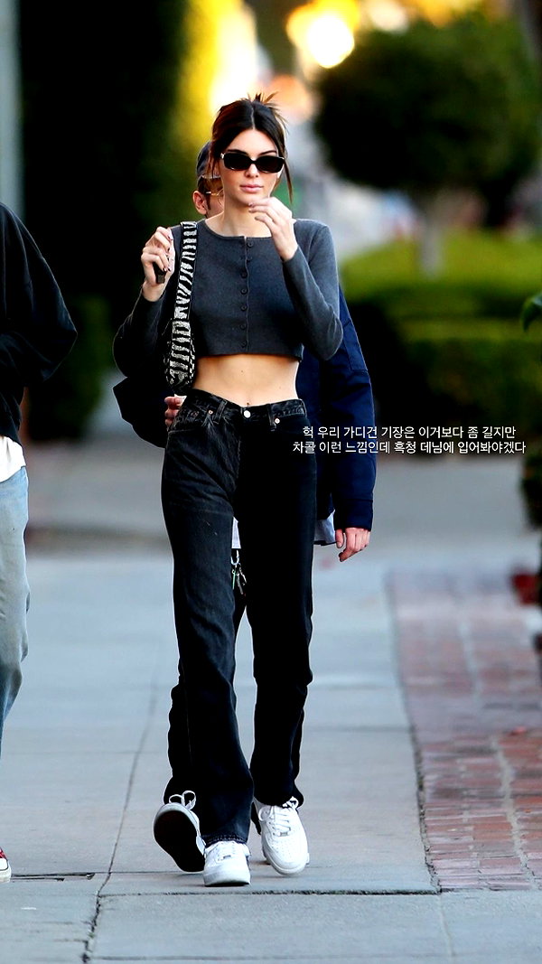 daxbin instagram image archive image