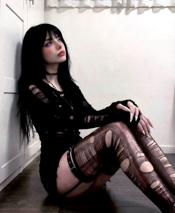 helybun instagram image archive image