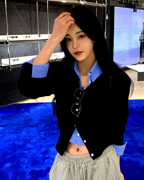 daxbin instagram image archive image